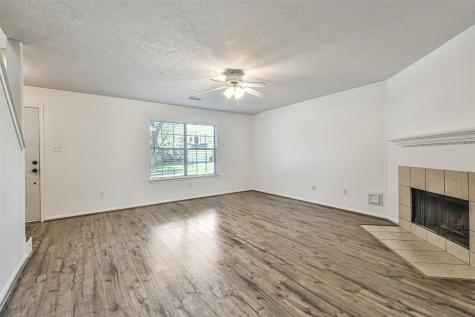 28902 Waltham Street Spring TX 77386