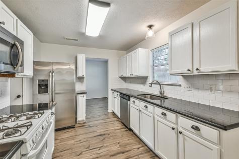 28902 Waltham Street Spring TX 77386