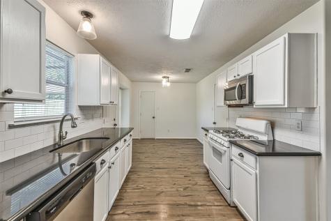 28902 Waltham Street Spring TX 77386