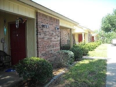 1700 N Grand Prix Drive Three Rivers TX 78071