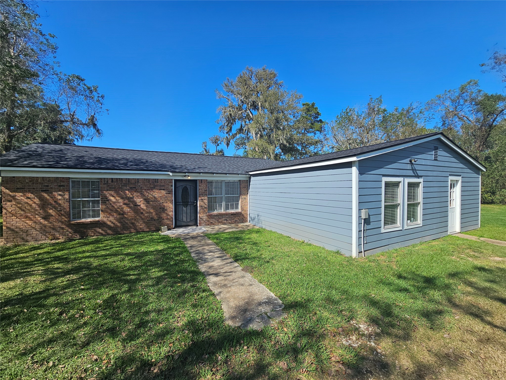 1602 County Road 939 Sweeny TX 77480