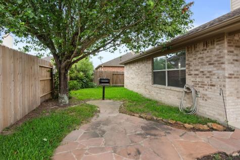 26873 Armor Oaks Drive Kingwood TX 77339