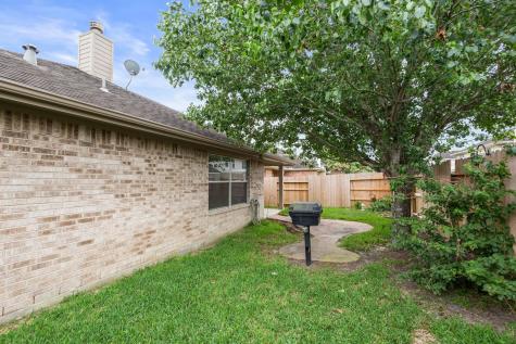 26873 Armor Oaks Drive Kingwood TX 77339