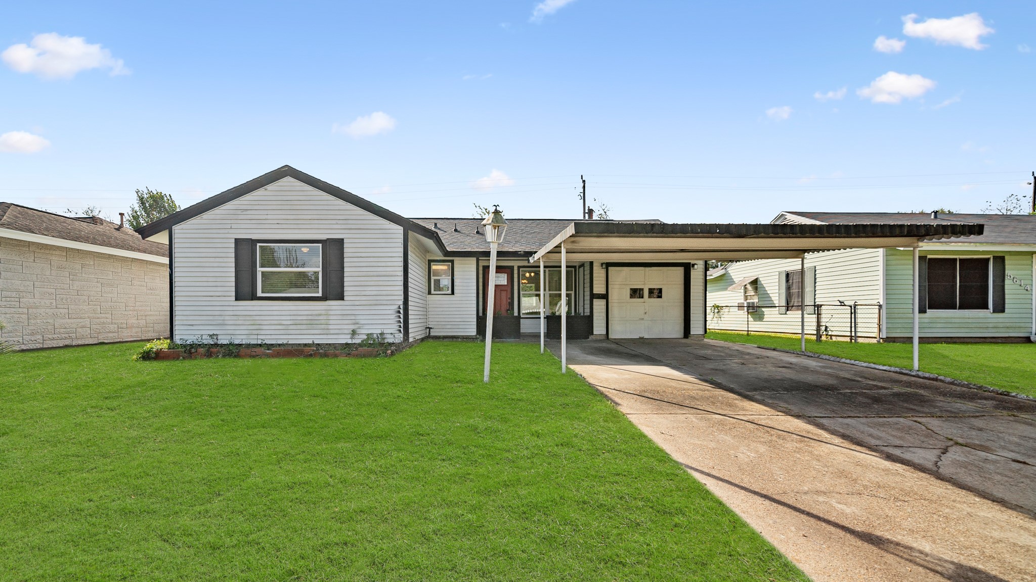 5618 Beldart Street Houston TX 77033