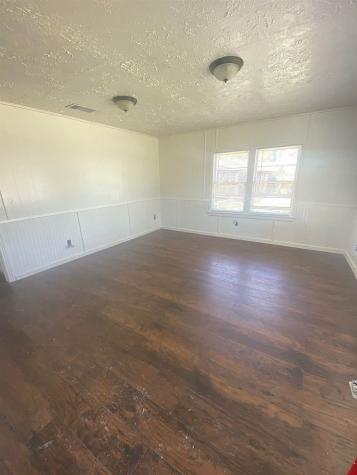 4431 Gladys Avenue Orange TX 77630