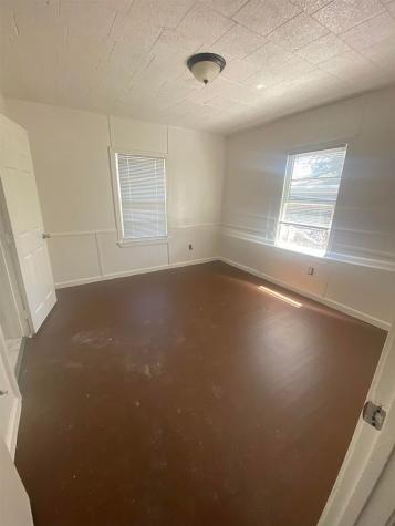 4431 Gladys Avenue Orange TX 77630