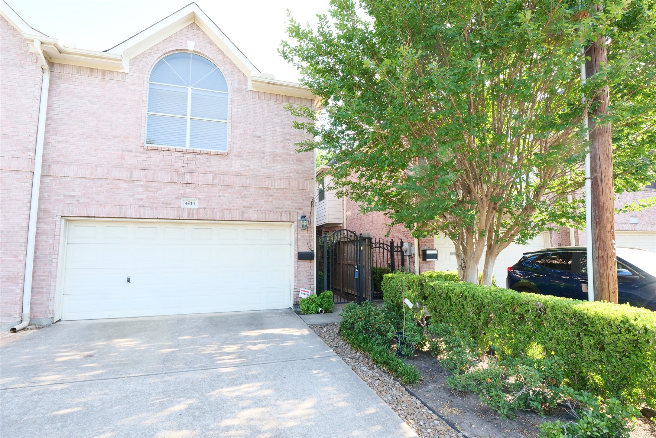 4914 Maxie Street Houston TX 77007