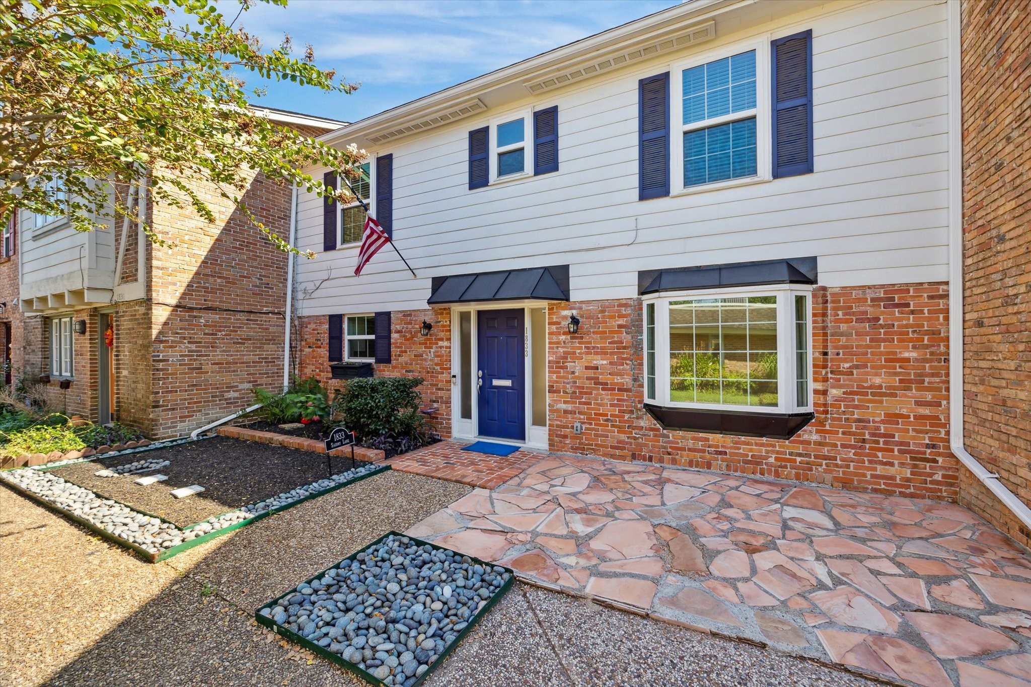 1833 Saxony Lane Houston TX 77058