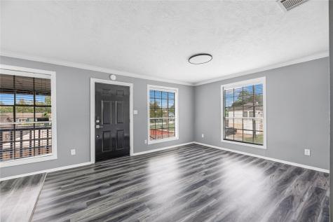 502 Frawley Street 2 Houston TX 77009
