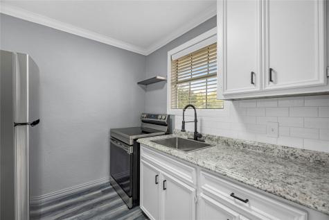 502 Frawley Street 2 Houston TX 77009