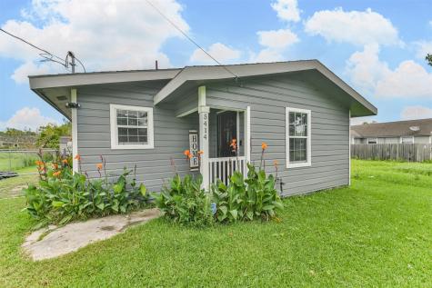 5414 Evelyn Street Texas City TX 77591