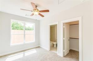 728 Link Road Houston TX 77009