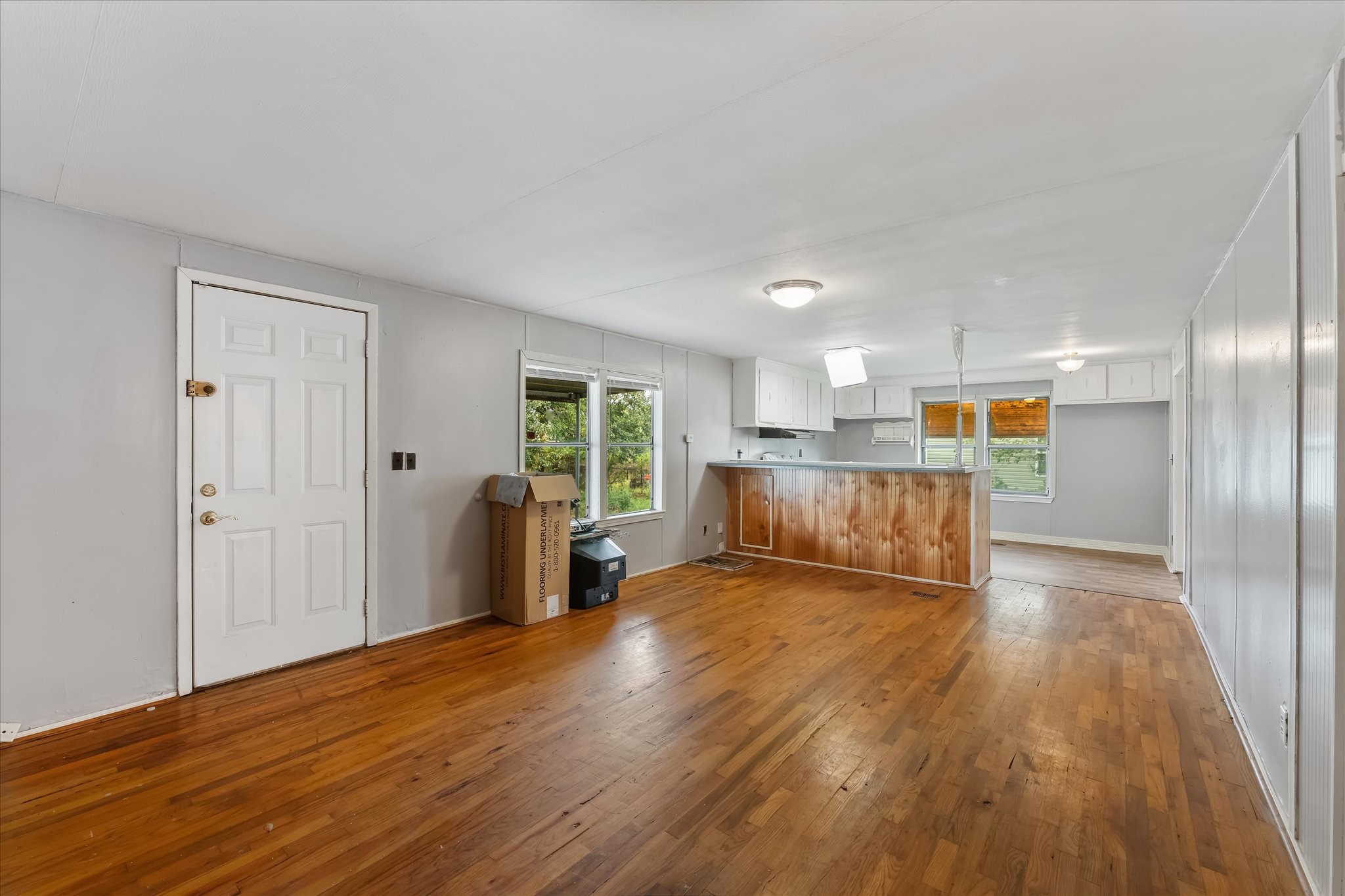 606 N Pine Hill Street Pinehurst TX 77362