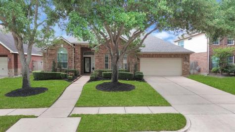 8030 Crescent Knolls Drive Richmond TX 77406