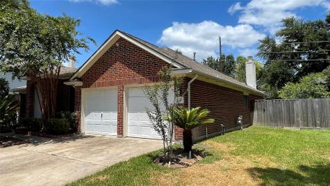 8811 Emerald Heights Lane Houston TX 77083