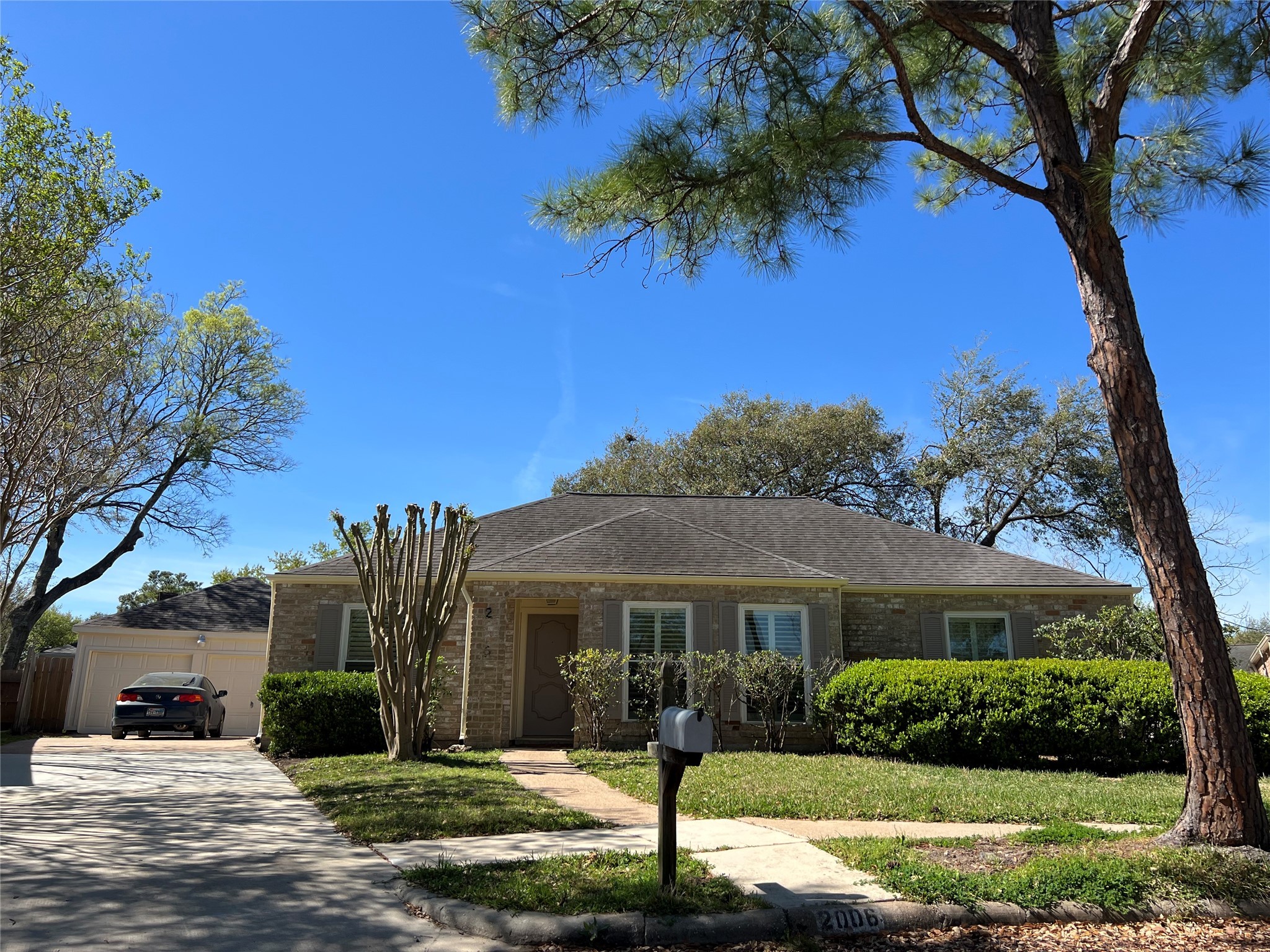 2006 Round Lake Drive Houston TX 77077