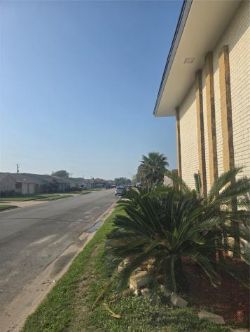 7302 Stewart Road Galveston TX 77551
