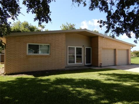 205 Post Oak Lane Texas City TX 77591