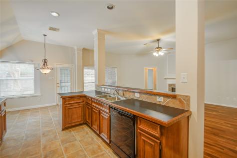 7918 Hazy Brook Lane Humble TX 77396
