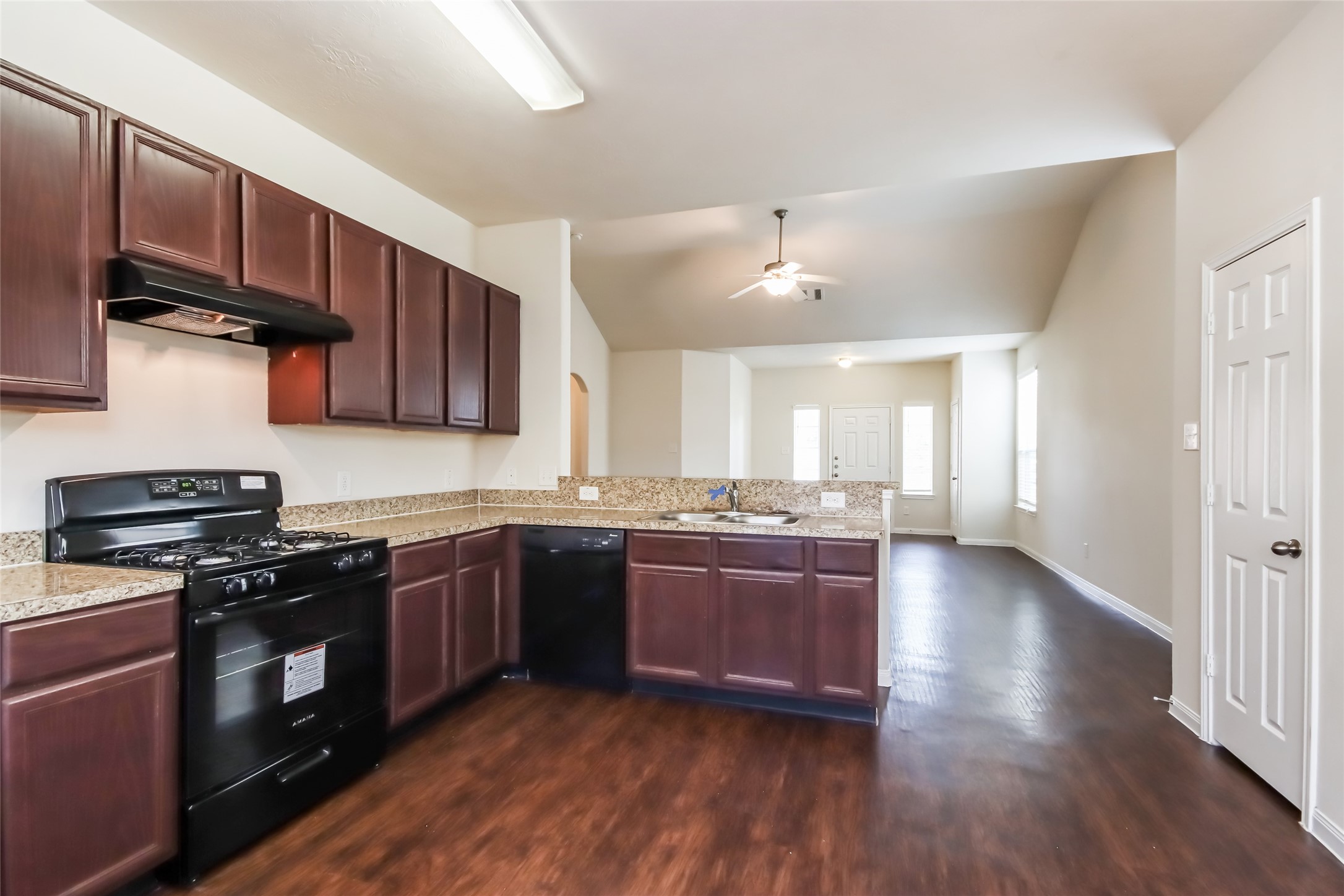 12446 Gemma Lane Houston TX 77044