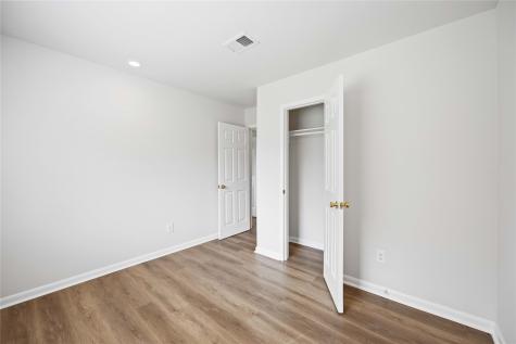 8615 Crystal Cove Court Houston TX 77044