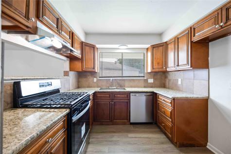 8615 Crystal Cove Court Houston TX 77044