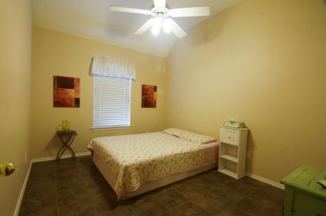 3819 Shady Breeze Drive Houston TX 77082
