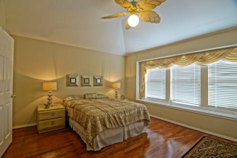 3819 Shady Breeze Drive Houston TX 77082