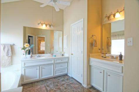 3819 Shady Breeze Drive Houston TX 77082