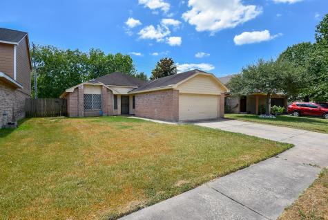 8319 Furlong Lane Houston TX 77071