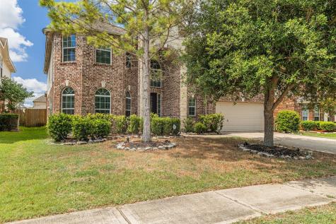 310 Honeysuckle Vine Drive Rosenberg TX 77469