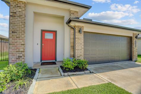 1254 Truckee River Drive Rosharon TX 77583