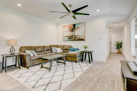 1254 Truckee River Drive Rosharon TX 77583
