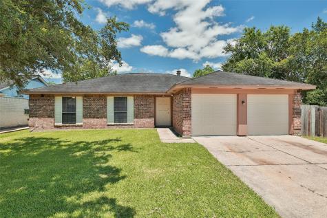 16831 Colony Bend Drive Friendswood TX 77546