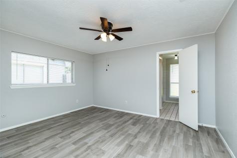 16831 Colony Bend Drive Friendswood TX 77546