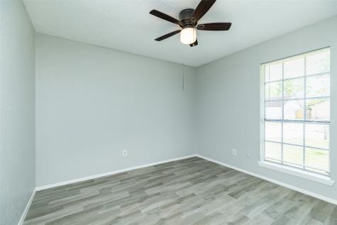 16831 Colony Bend Drive Friendswood TX 77546