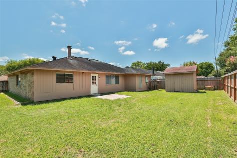 16831 Colony Bend Drive Friendswood TX 77546