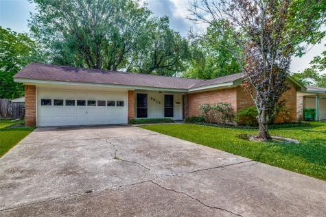 8915 Bintliff Drive Houston TX 77074