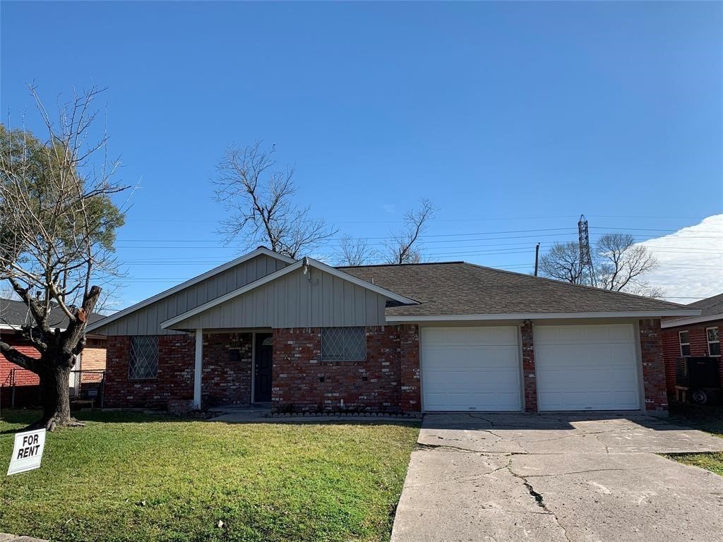 2227 Avenell Road Houston TX 77034