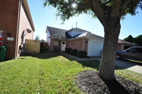 3239 Beran Drive Houston TX 77045