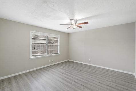 1003 Enid Street Houston TX 77009