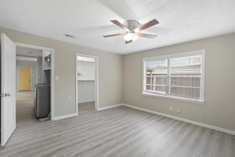 1003 Enid Street Houston TX 77009