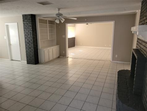 4350 Bugle Road Houston TX 77072