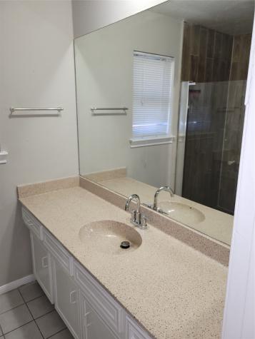 4350 Bugle Road Houston TX 77072