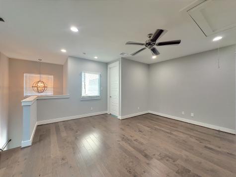 418 Yale Oaks Lane Houston TX 77091
