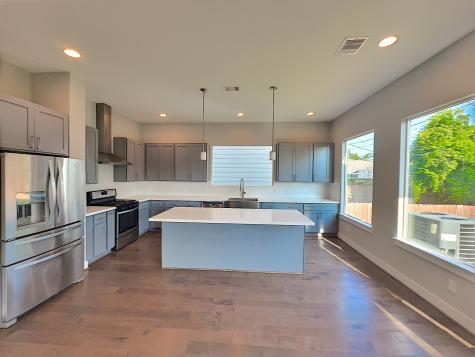 418 Yale Oaks Lane Houston TX 77091