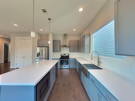 418 Yale Oaks Lane Houston TX 77091