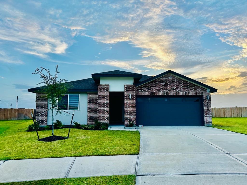 406 Cocosa Court Rosharon TX 77583