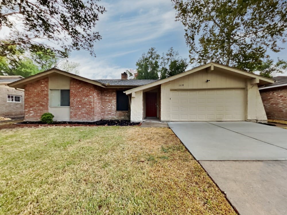 13719 New Village Lane Sugar Land TX 77498