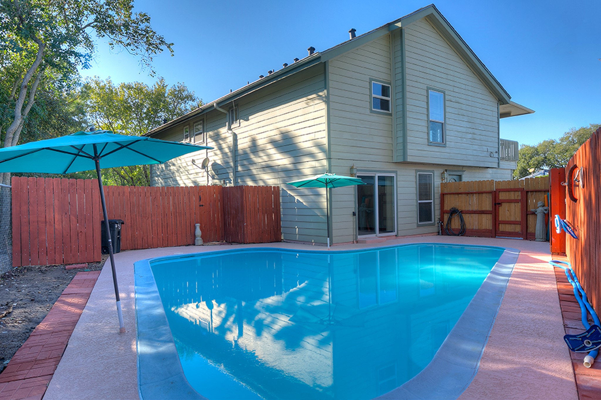 93 Lakeview Village Montgomery TX 77356